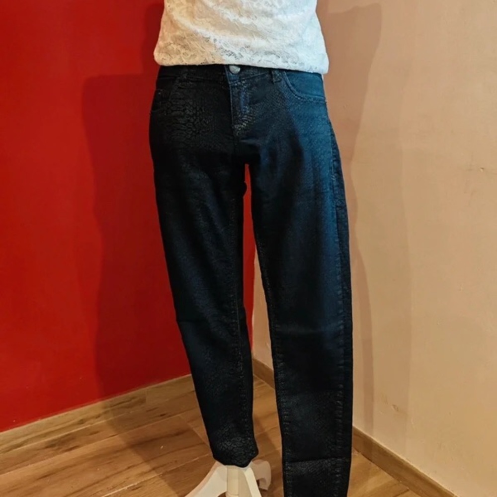 Classic Black Straight Men's Jeans